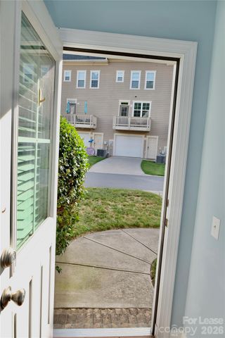 10220 Vanguard Parkway, Huntersville, NC 28078
