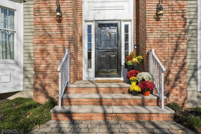 12 Beacon Crest Dr, Bernards Twp., NJ 07920