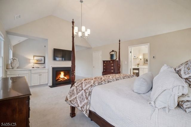 12 Beacon Crest Dr, Bernards Twp., NJ 07920