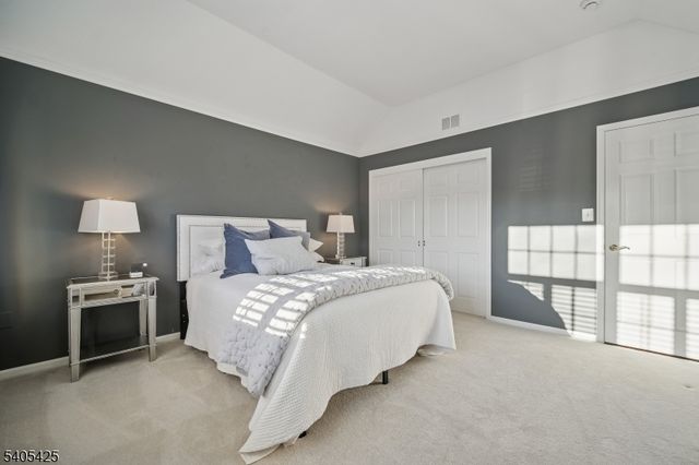 12 Beacon Crest Dr, Bernards Twp., NJ 07920