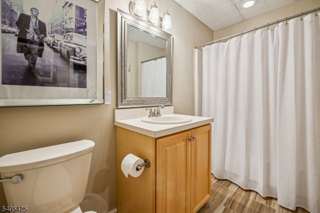 12 Beacon Crest Dr, Bernards Twp., NJ 07920