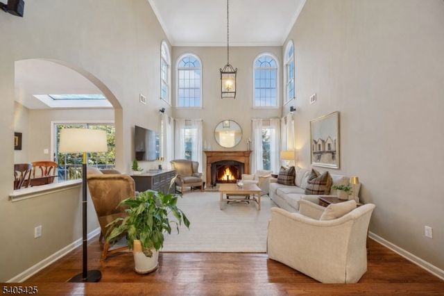 12 Beacon Crest Dr, Bernards Twp., NJ 07920