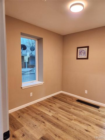 3169 Pennsylvania Avenue, St Louis, MO 63118