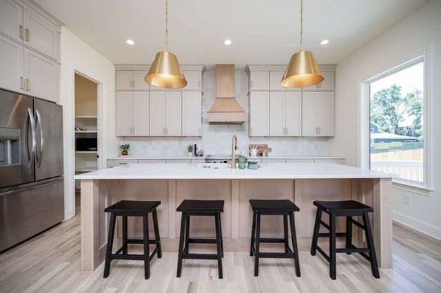 512 High St, Nashville, TN 37211