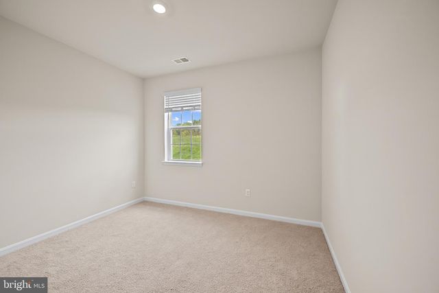 547 ATKINSON ST, Shenandoah Junction, WV 25442