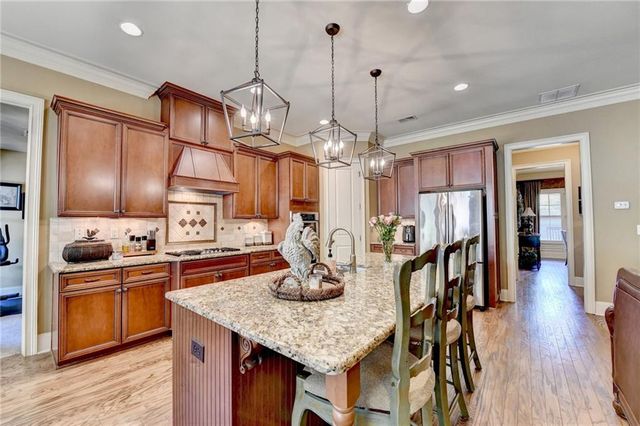 5035 Habersham Hills Drive, Suwanee, GA 30024