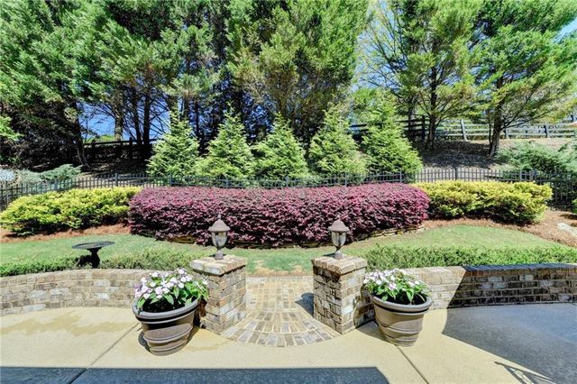 5035 Habersham Hills Drive, Suwanee, GA 30024