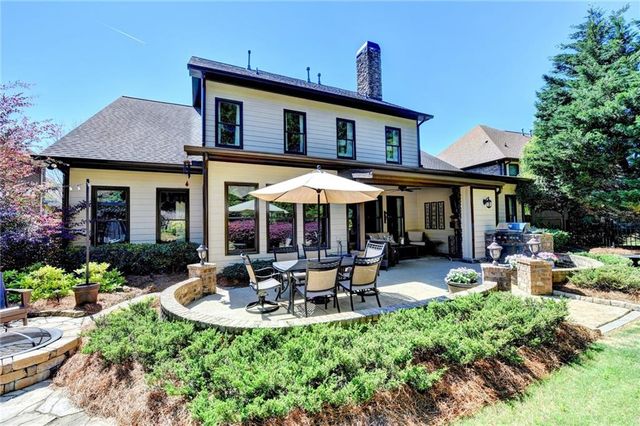 5035 Habersham Hills Drive, Suwanee, GA 30024