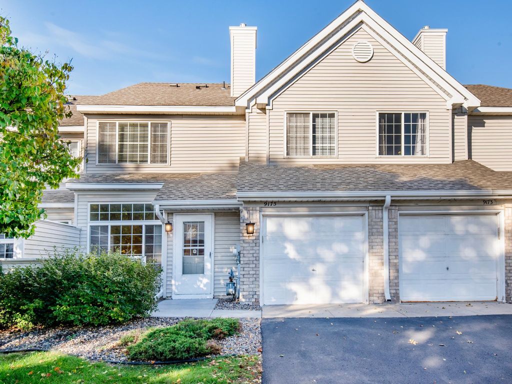 9175 Troon Court, Woodbury, MN 55125 — exterior