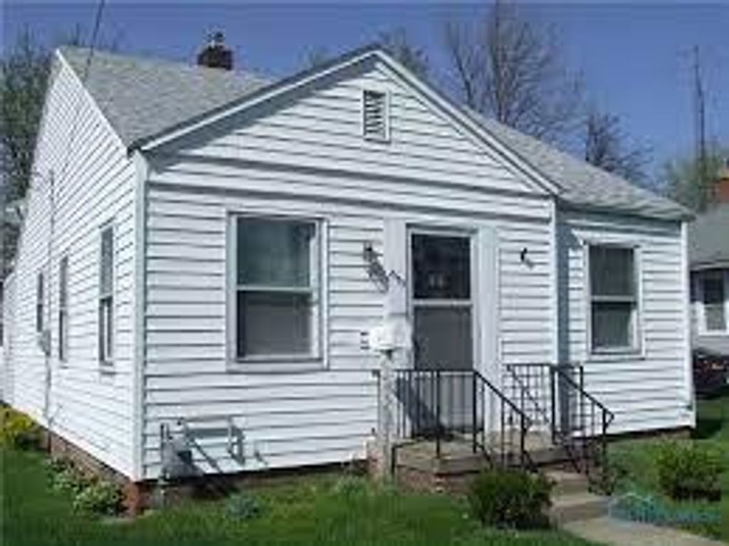 1958 Brussels Street, Toledo, OH 43613