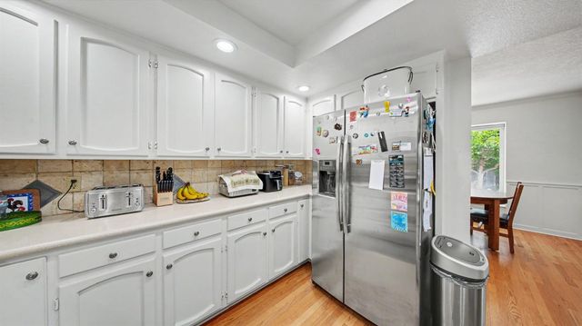 1240 Forest Dr, Turlock, CA 95380