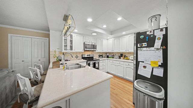 1240 Forest Dr, Turlock, CA 95380