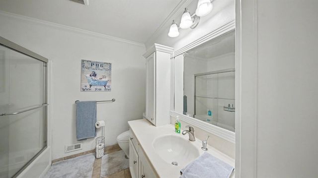 1240 Forest Dr, Turlock, CA 95380