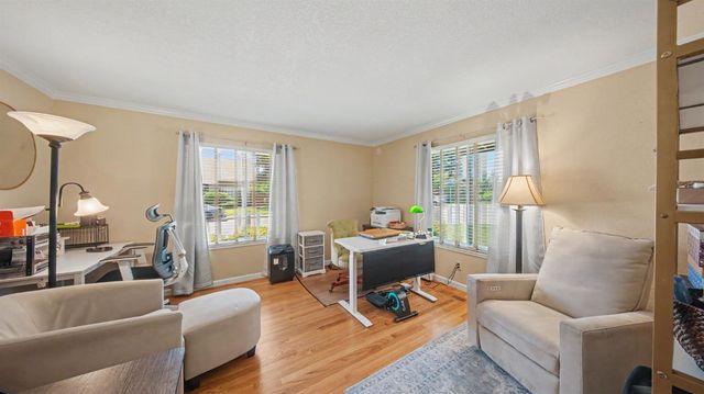 1240 Forest Dr, Turlock, CA 95380