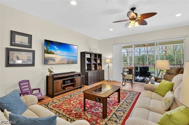 11801 Pine Timber LN, Fort Myers, FL 33913