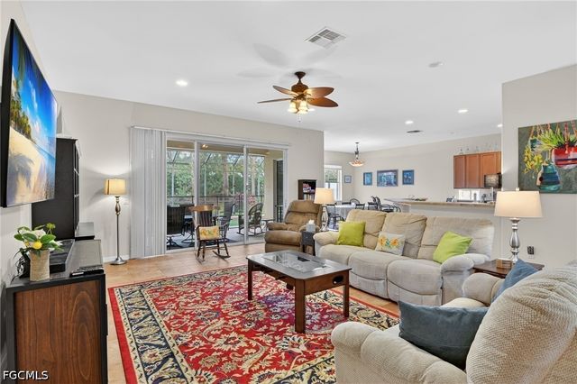 11801 Pine Timber LN, Fort Myers, FL 33913