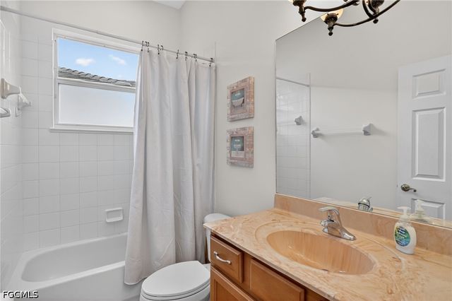 11801 Pine Timber LN, Fort Myers, FL 33913