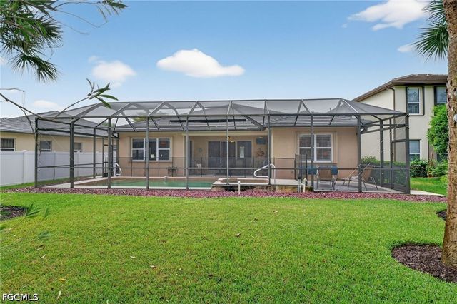 11801 Pine Timber LN, Fort Myers, FL 33913