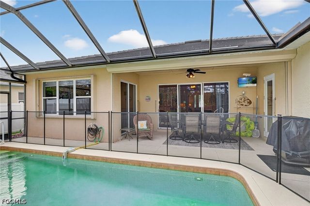 11801 Pine Timber LN, Fort Myers, FL 33913