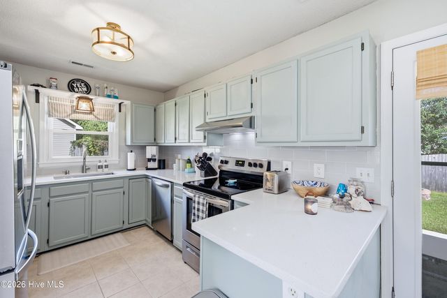 4415 Woodcroft Court, Wilmington, NC 28405