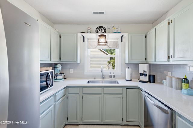 4415 Woodcroft Court, Wilmington, NC 28405