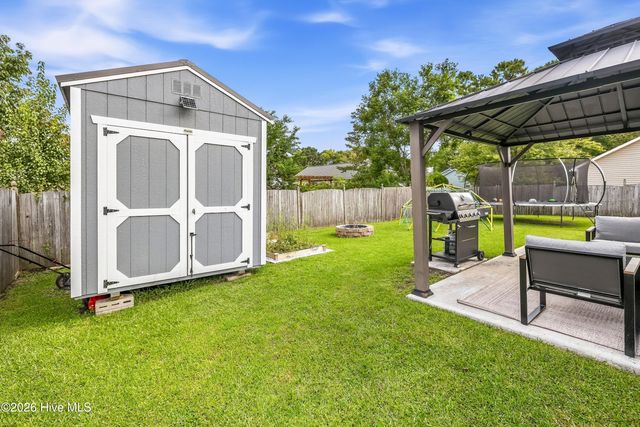 4415 Woodcroft Court, Wilmington, NC 28405