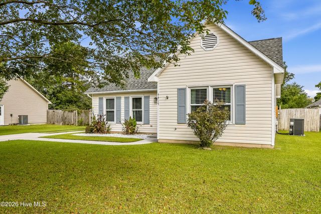 4415 Woodcroft Court, Wilmington, NC 28405