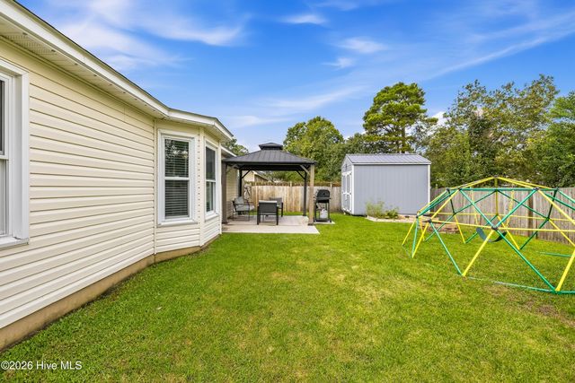 4415 Woodcroft Court, Wilmington, NC 28405