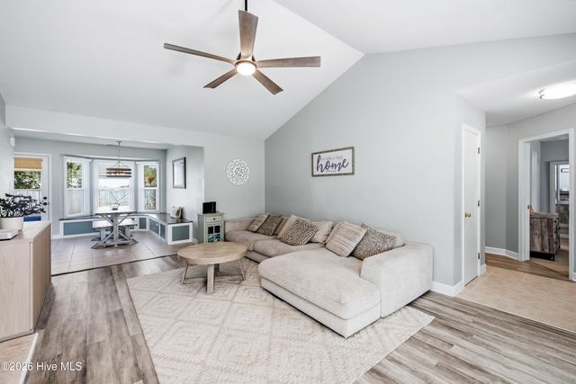 4415 Woodcroft Court, Wilmington, NC 28405