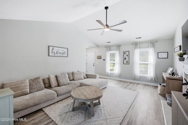 4415 Woodcroft Court, Wilmington, NC 28405