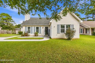 4415 Woodcroft Court, Wilmington, NC 28405