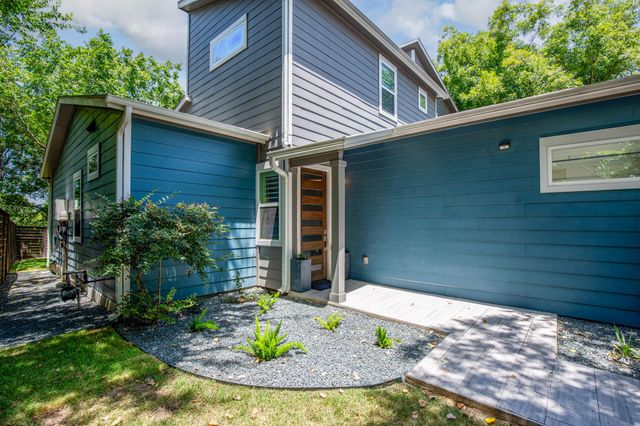 1730 Bunche RD A, Austin, TX 78721