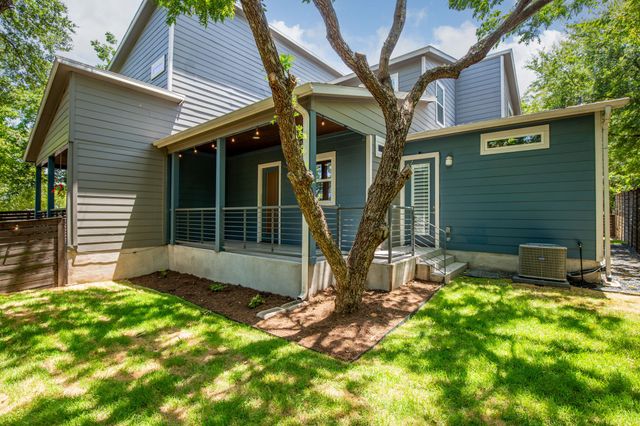 1730 Bunche RD A, Austin, TX 78721