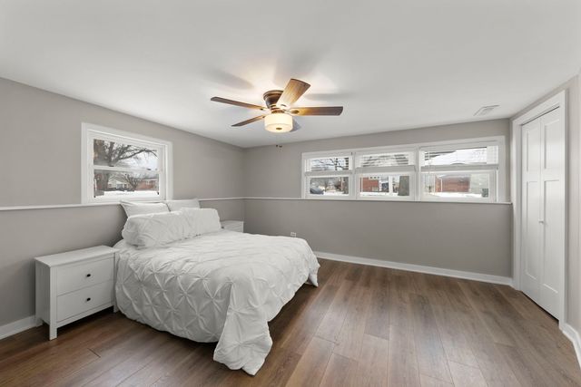 17606 S 70th Court, Tinley Park, IL 60477