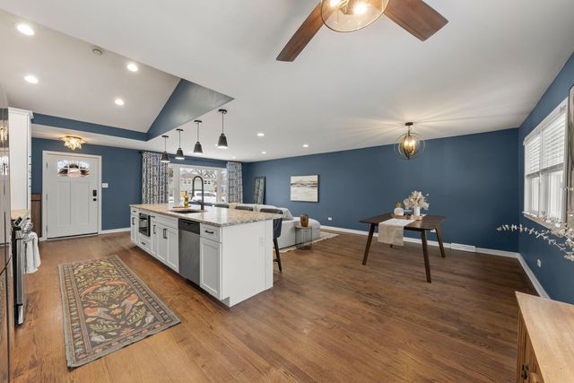 17606 S 70th Court, Tinley Park, IL 60477