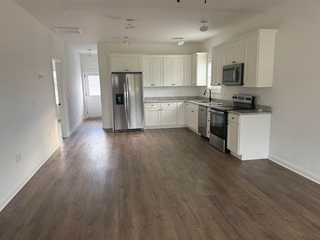 842 Ridgewood Drive 6, Berea, KY 40403