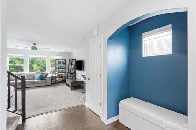 8952 Bluejay View Drive, Cleves, OH 45002