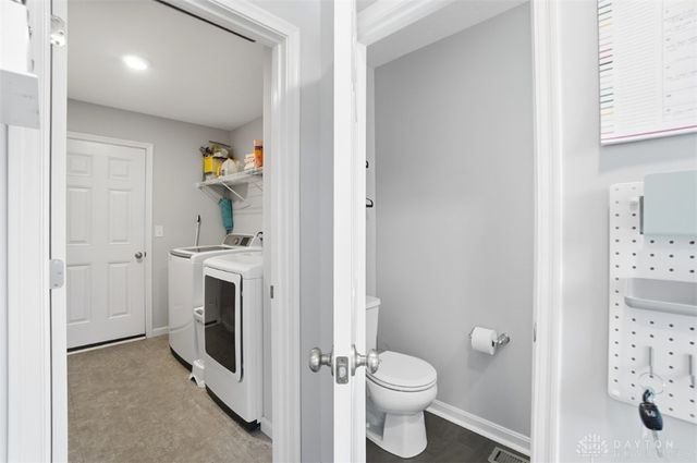 8952 Bluejay View Drive, Cleves, OH 45002