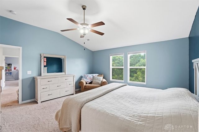 8952 Bluejay View Drive, Cleves, OH 45002
