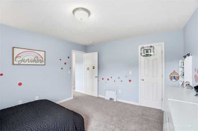 8952 Bluejay View Drive, Cleves, OH 45002