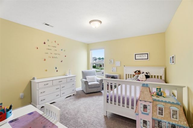 8952 Bluejay View Drive, Cleves, OH 45002