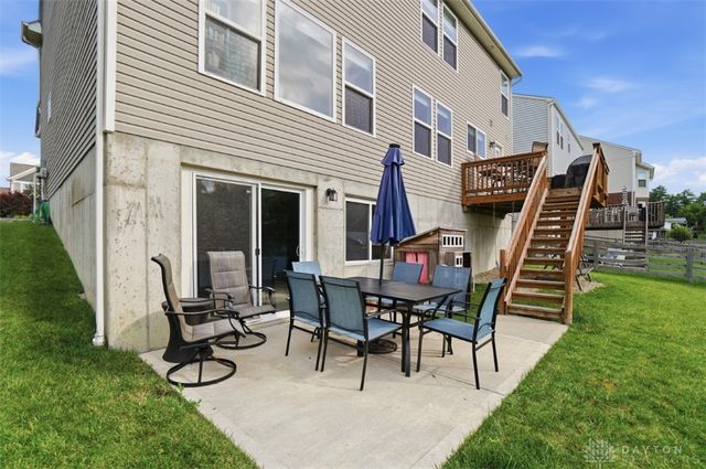 8952 Bluejay View Drive, Cleves, OH 45002