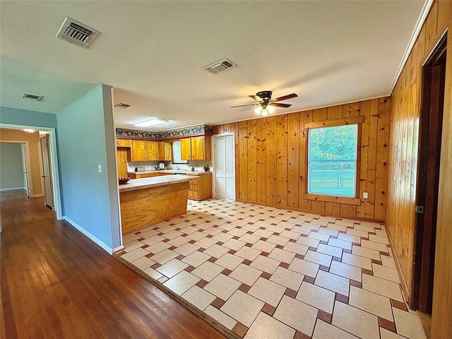 105 Calloway Dr., Hughes Springs, TX 75656