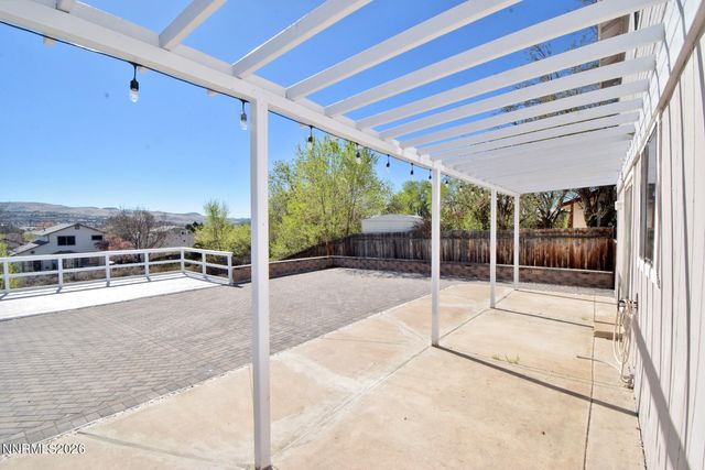 6770 Evening Star Drive, Sparks, NV 89436