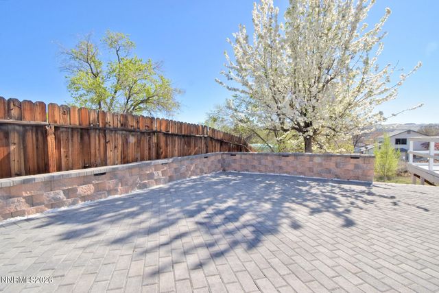 6770 Evening Star Drive, Sparks, NV 89436