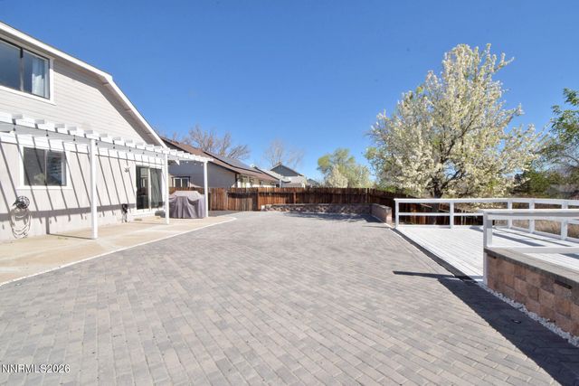 6770 Evening Star Drive, Sparks, NV 89436