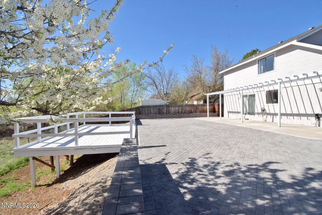 6770 Evening Star Drive, Sparks, NV 89436