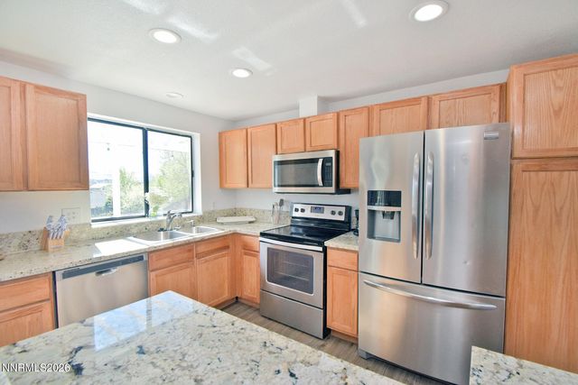 6770 Evening Star Drive, Sparks, NV 89436