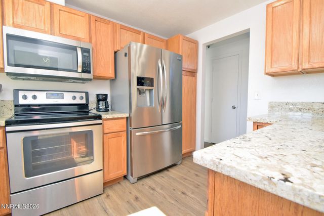 6770 Evening Star Drive, Sparks, NV 89436