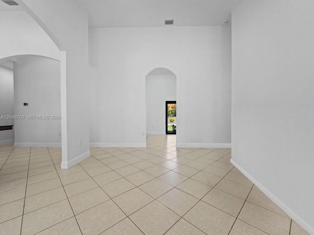 13205 SW 218th Ter, Miami, FL 33170